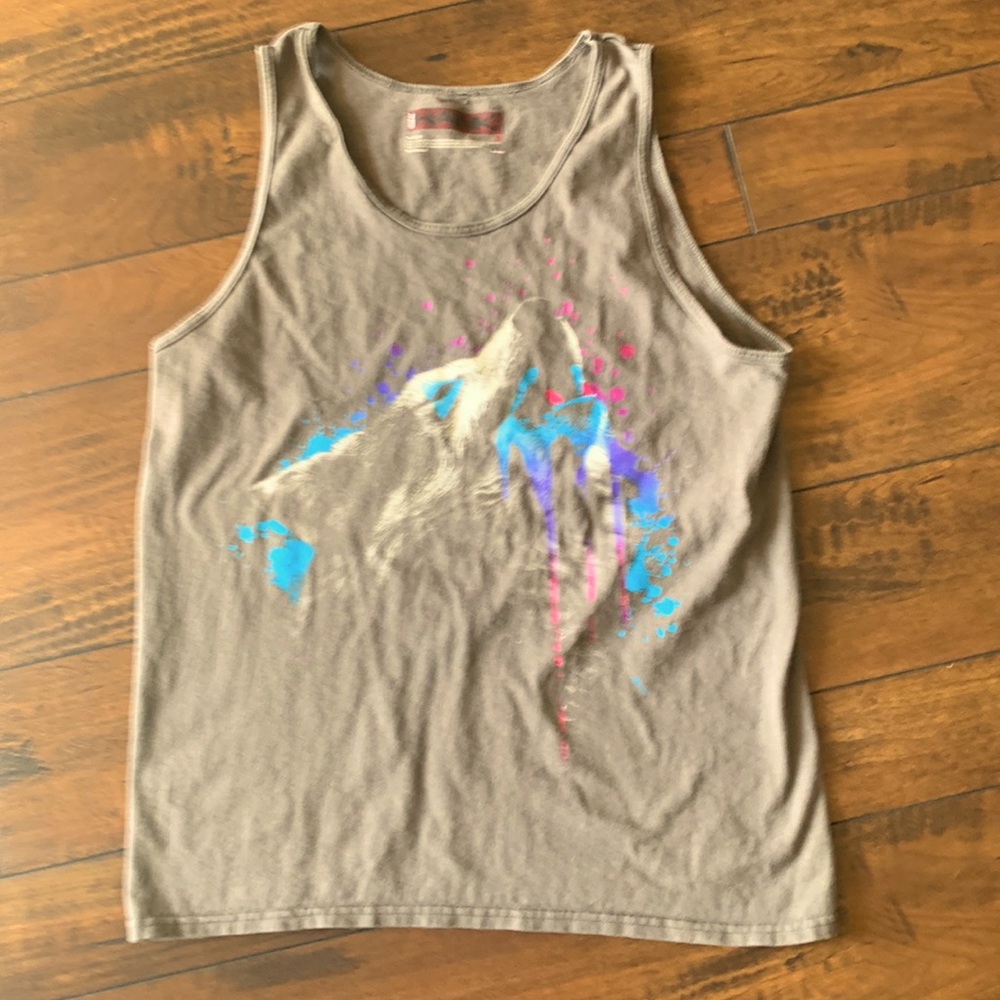 Tony Hawk tank. Size M